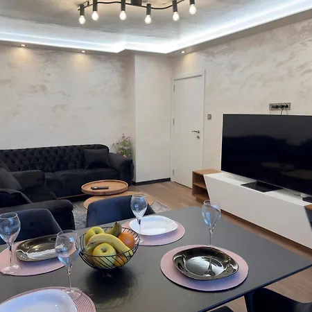 Appartamento Seaview Lazur