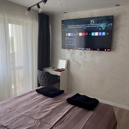 Appartamento Seaview Lazur