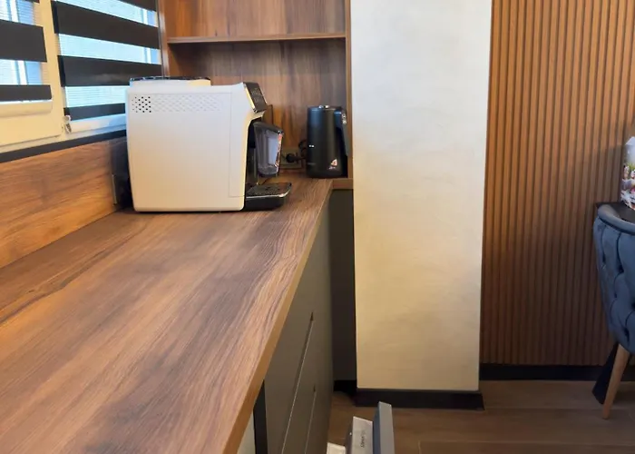 Seaview Lazur شقة *